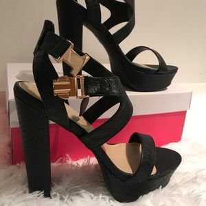 Just Fab stiletto/high heels shoes